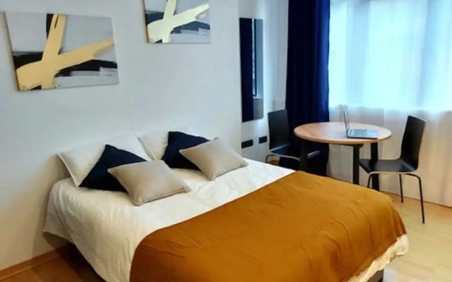 Holidays2Malaga City Center Apartments
