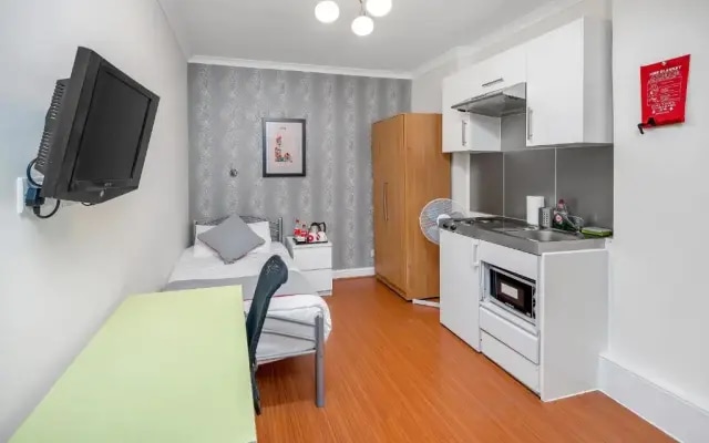 Flexistay Tulsi Aparthotel