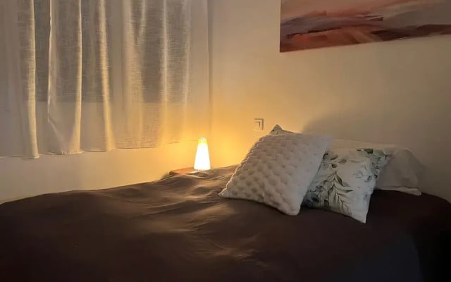 Charming Apartment up to 4 Persons 3 min to Metro