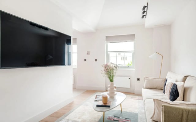 Notting Hill Gate Residence VI