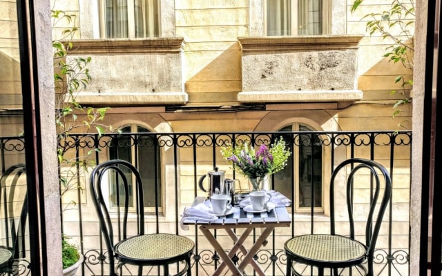 La Rambla spacious 3BR monthly rental - Parsifal