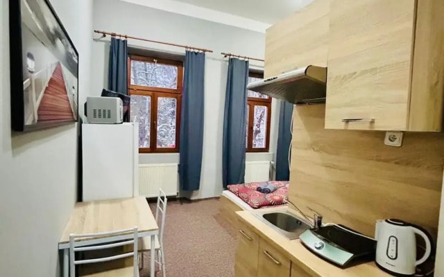 Thermal Apartments