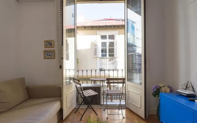 107398 - Apartment In Malaga