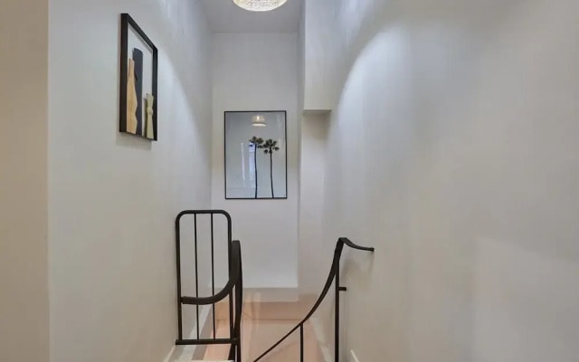 Superb Duplex Apartment Center of Paris