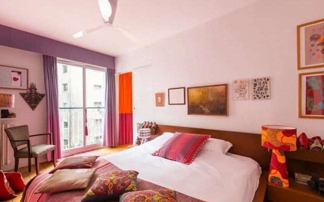 Colourful in Ternes
