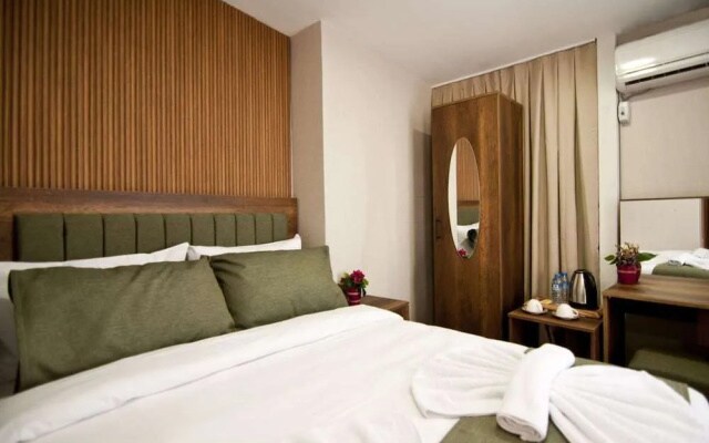Aurora Eco Hotel