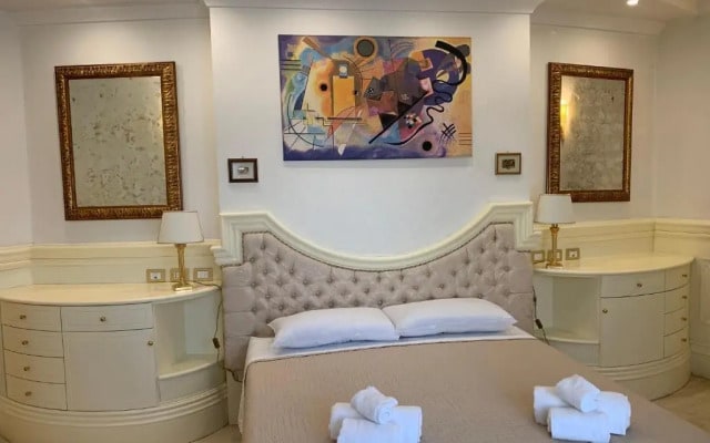 Simon's Guest House Rome