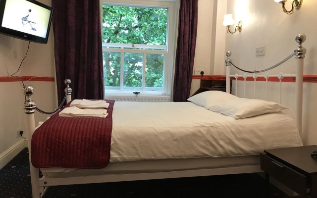 Springfield Hotel