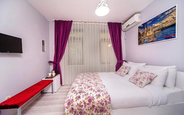 Taksim Unique Residence