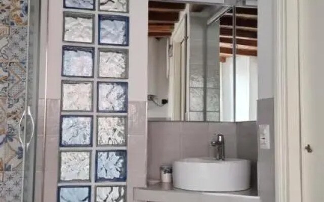 Studio della Pace, Classy & Charming - RENOVATED