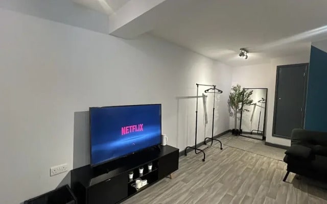 Cozy Studio In The City Centre by Luxesuites