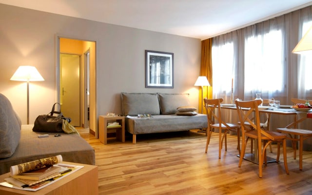 Aparthotel Adagio Paris Montmartre