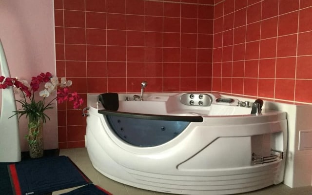 Hotel Mondeo