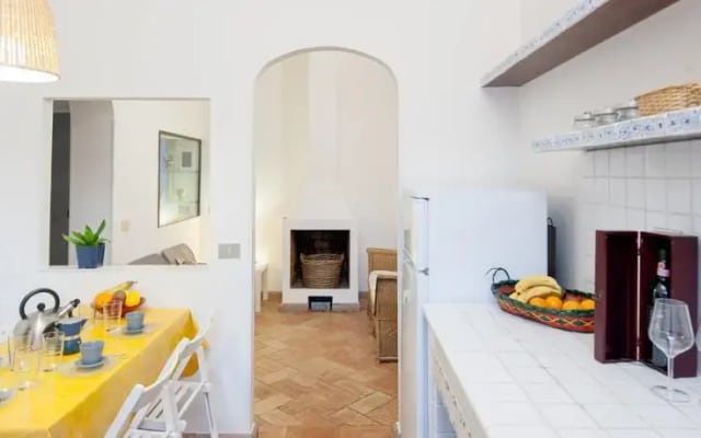 Fabulous St. Peters Apartment
