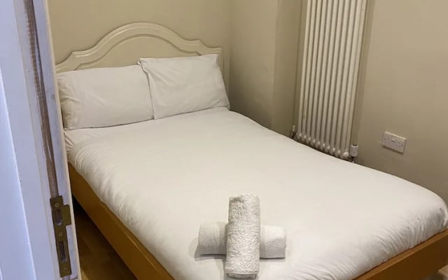 Spacious 3-bed Apartment in Central London