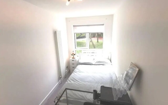 Stunning Bespoke 3-bed House in Central London