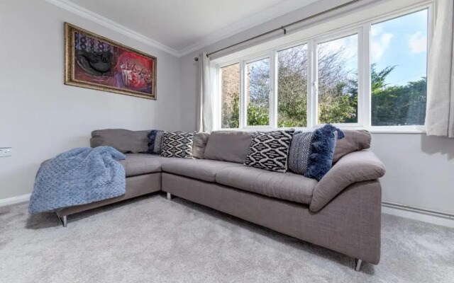 Suites by Rehoboth - Eton House - Orpington
