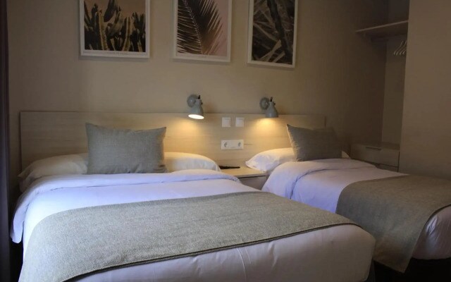 Hostal La Romànica