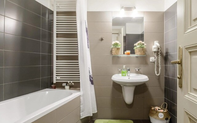 Cozy apartment near Štefánikův most