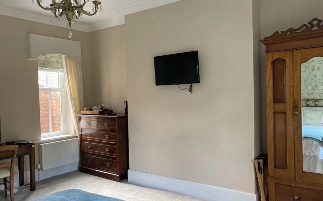 The Old Lodge Guest House