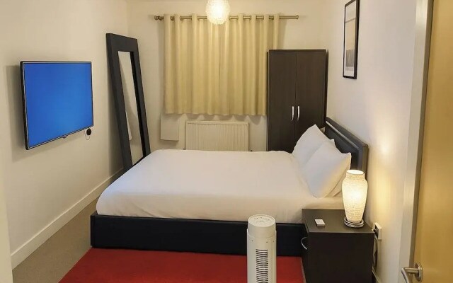 4 Guests - Petok - Parking - 35min Central London
