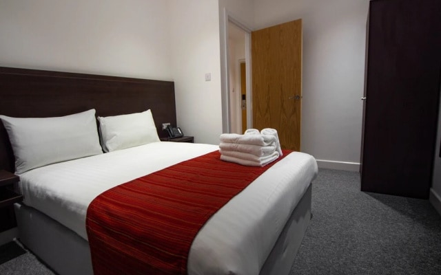 Somerville Apartments London Heathrow