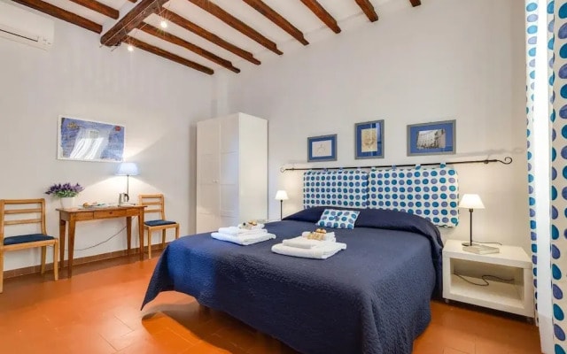 Rome as you feel - Piazza dei Satiri Studio