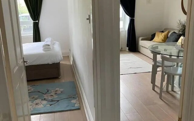 Lovely 1-bed Apartment in London - View of Shard