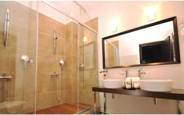 Seven Dreams Hotel
