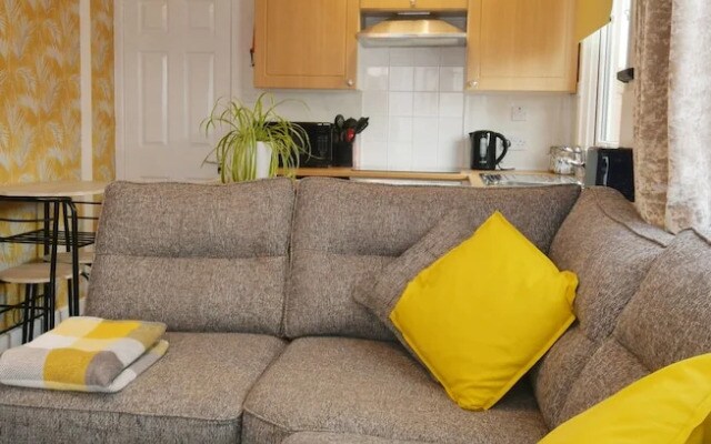 Pet Friendly Sleeps 3 Chalet Bridlington Free Elec