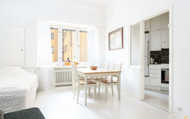 WeHost Pursimiehenkatu 14 B 63