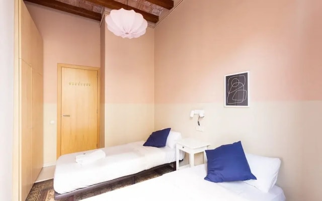 Moianes Apartment by Olala Homes