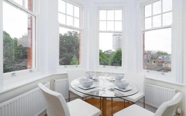 Hammersmith One - Q Home