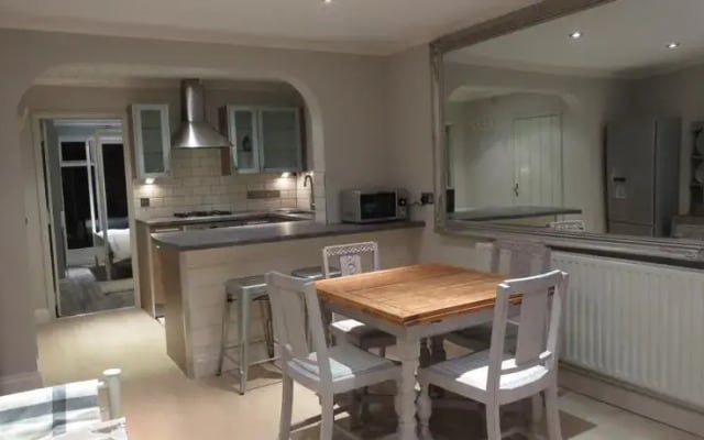 New, beautifully-designed garden flat in Clapham