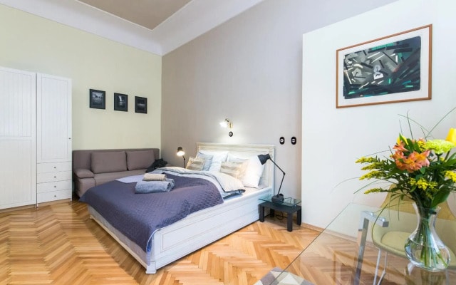 Apartment Nebovidy I - Free Parking - Terrace - Air Conditioning