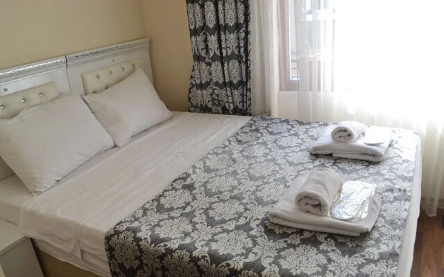 Altin Suites