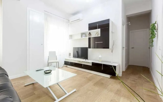 Iakai Homes Broadway