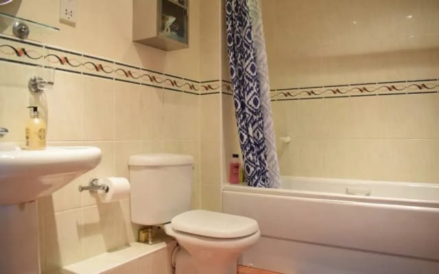 2 Bedroom Flat Next to Brockwell Park