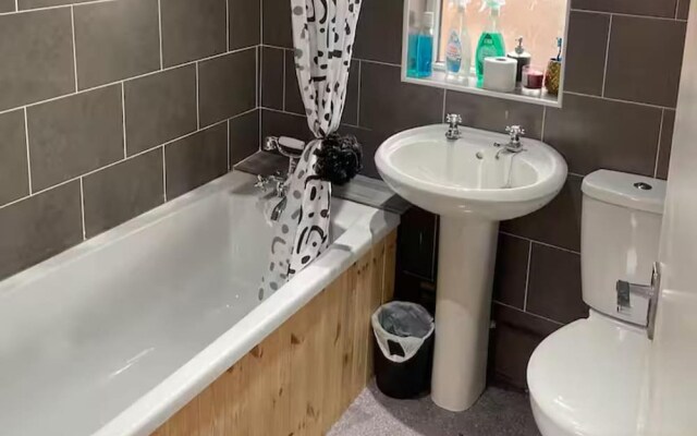 1-bed Apt, Sleeps 4, Old Trafford Nearby