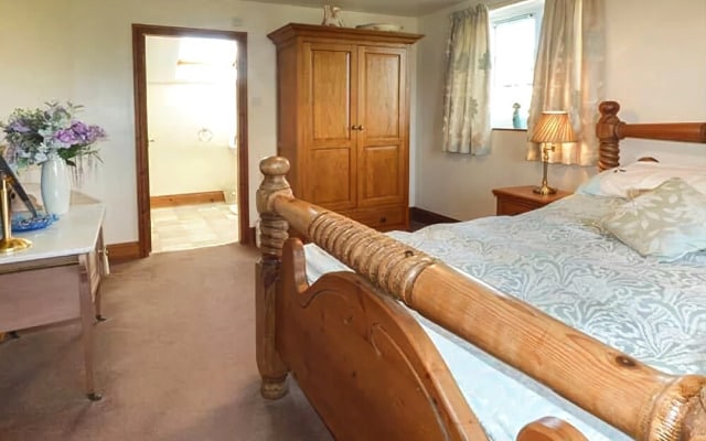 Golden Hill Cottage