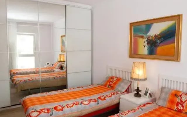 Carihuela 74