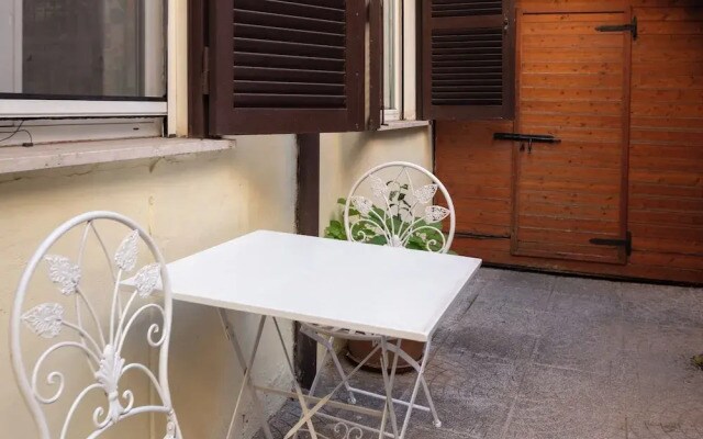 Elegant apartment in Trastevere- Bolognese 45