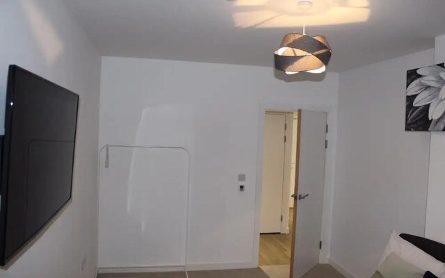 Greenwich 2 bed Apartment