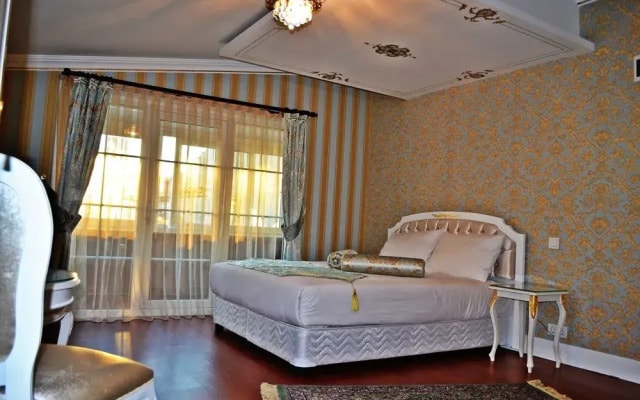 Taxim Alyon Suite Hotel