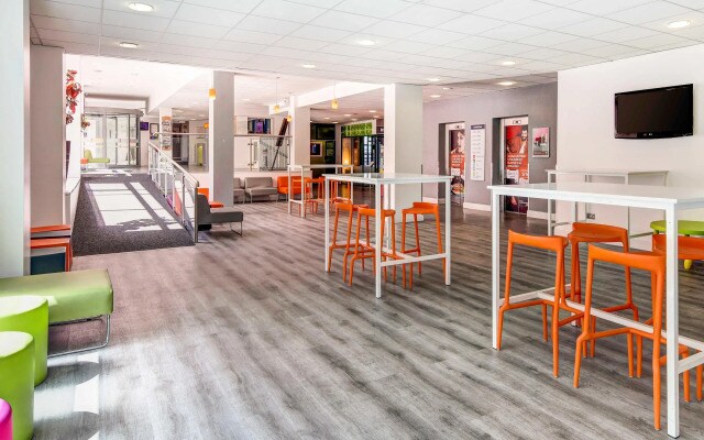 ibis Styles London Excel