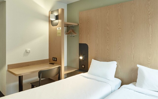 B&B HOTEL Orly Chevilly Marché International