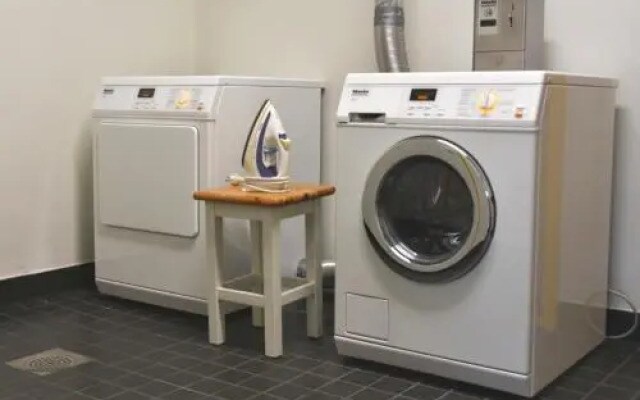 Saare Automatic Hostel
