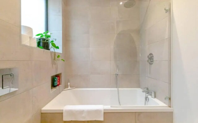 Charming & Stylish 1BD Flat - Bethnal Green