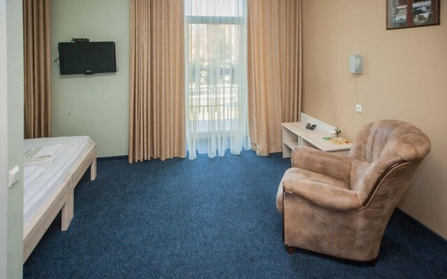 Biplan Hotel