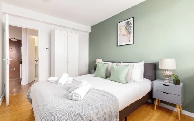 Gorgeous 2 Bed Apartment near London Bridge